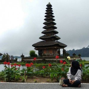 Ayuk Rahmi Wulandari Skm profile icon