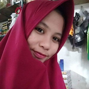 Intan Saputri profile icon