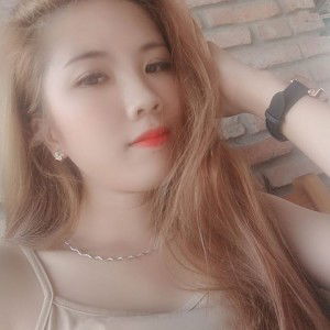 Huỳnh Trâm profile icon