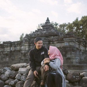 Niken Astuti profile icon