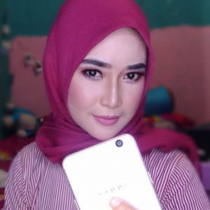 Mia Prawitri profile icon