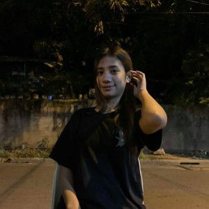 Anne Santos profile icon