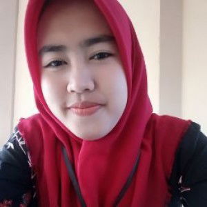 Nur Cholidah profile icon