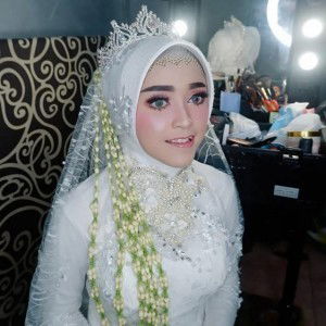 Syifa Fauziah profile icon