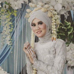 Nia Kurnia La Tahzan profile icon