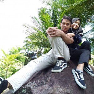 Lilis Hardiyanti profile icon