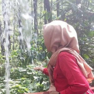 Suwarsih profile icon