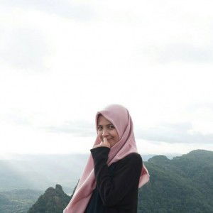 Husnil Awaliah profile icon