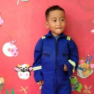 Novia LhiesTya profile icon