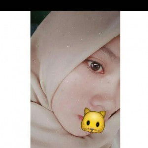 Dewi Ratnasari profile icon