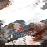 Izza Affik profile icon