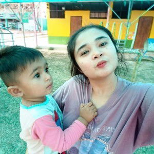 Ampaporn Love Daniel profile icon