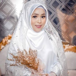 Ade Diaz Mentari profile icon