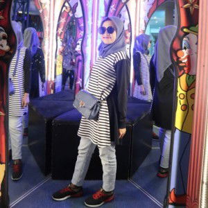 Fitria Puji profile icon