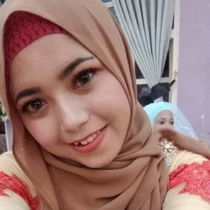 SuUliis ArOora Fajrian profile icon