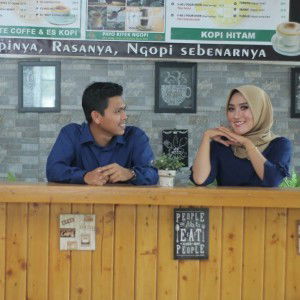 Reka Febrianti profile icon