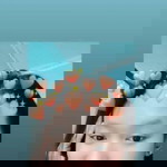 Dewi Indrii profile icon