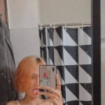 Arianne Roxas profile icon