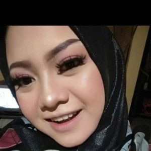 Anr Make Up profile icon