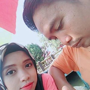 Indah Purwantie profile icon