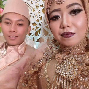 Heni Nuraeni profile icon