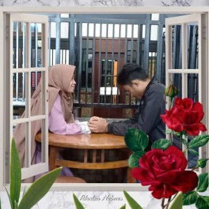 Dewi Listi profile icon