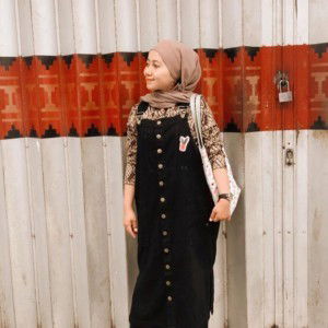 Indah Retno Astrini profile icon