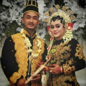 Ayuu Indah Sari profile icon