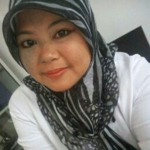 tutik adila profile icon