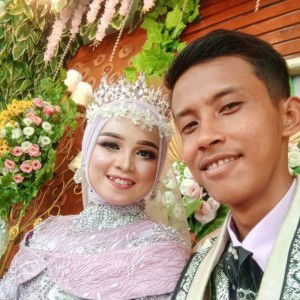 Siti Rohmah Atrisinur profile icon