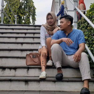 Dhessy Metha profile icon