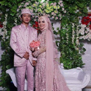 Iis Riyanah profile icon