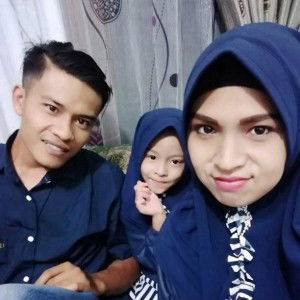 Indahh BundhaneAdindaa profile icon