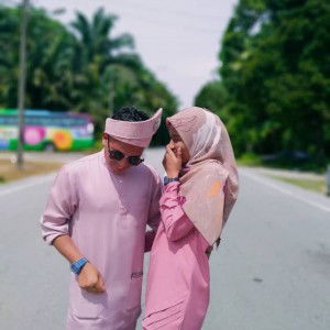 Husna Anuar profile icon