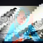 Dewi Lestari profile icon