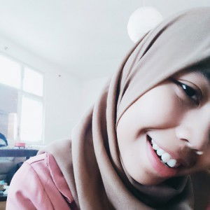 Riri yuliani profile icon