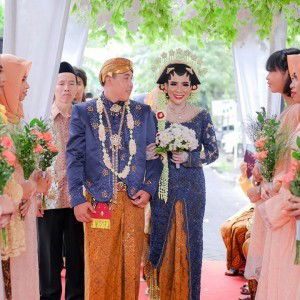 Ira Poernama Sari profile icon