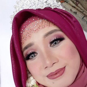 Sulastri Radiate profile icon