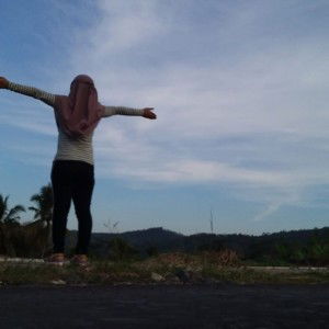 Titing Sulastri profile icon