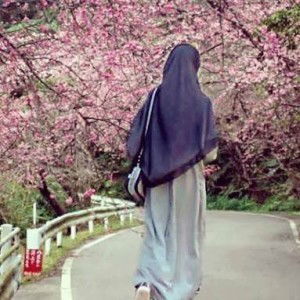 Hamita Sari profile icon