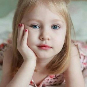 Aiza Nadhira profile icon