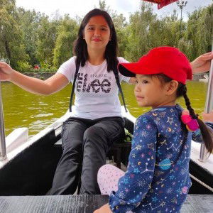 Regina Belle profile icon