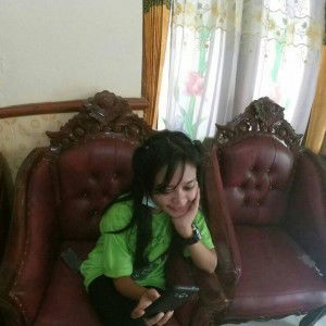 Dhiann Saputri profile icon