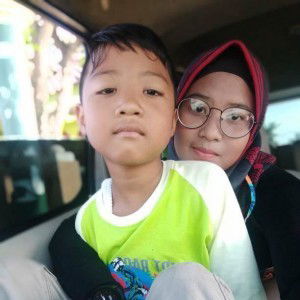 Eva'nda Rovita Az'zahra profile icon