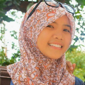 Rini Suharti profile icon