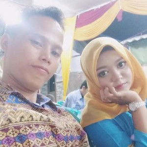 alfi manzilah profile icon