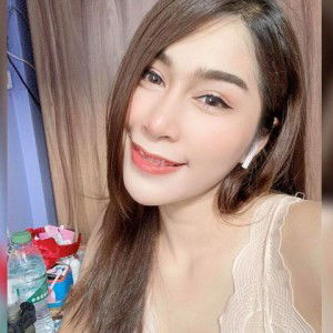 Sririta Praphiansri profile icon