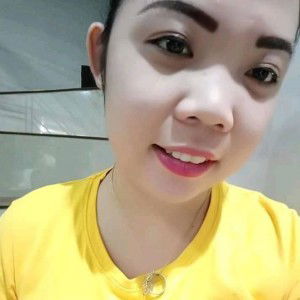 Anna Lov Elle profile icon