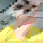 Anna Lov Elle profile icon