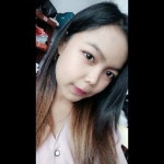 Dini Riyani profile icon